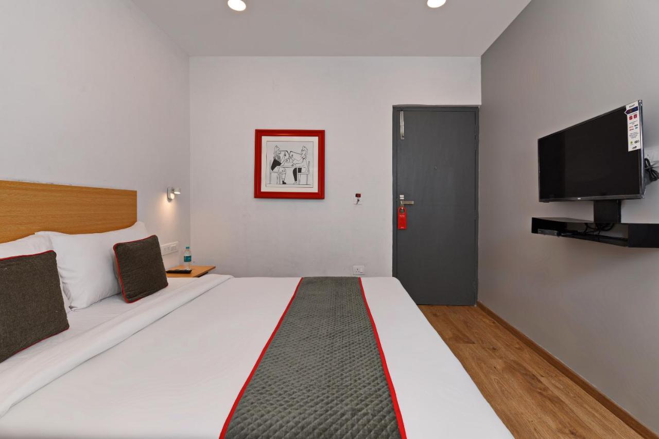 Townhouse Function Inn Near Chaudhary Charan Singh International Airport Lucknow Eksteriør bilde