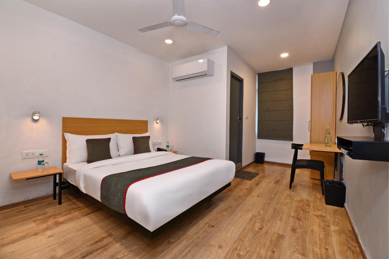 Townhouse Function Inn Near Chaudhary Charan Singh International Airport Lucknow Eksteriør bilde