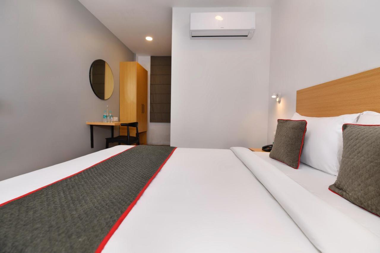 Townhouse Function Inn Near Chaudhary Charan Singh International Airport Lucknow Eksteriør bilde