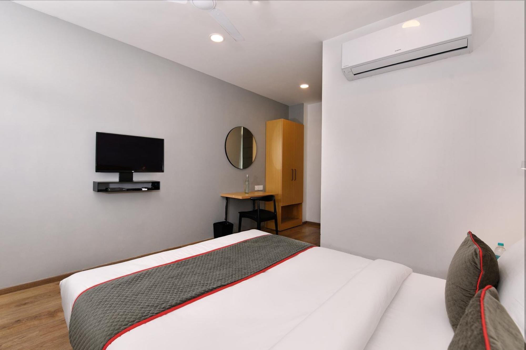 Townhouse Function Inn Near Chaudhary Charan Singh International Airport Lucknow Eksteriør bilde