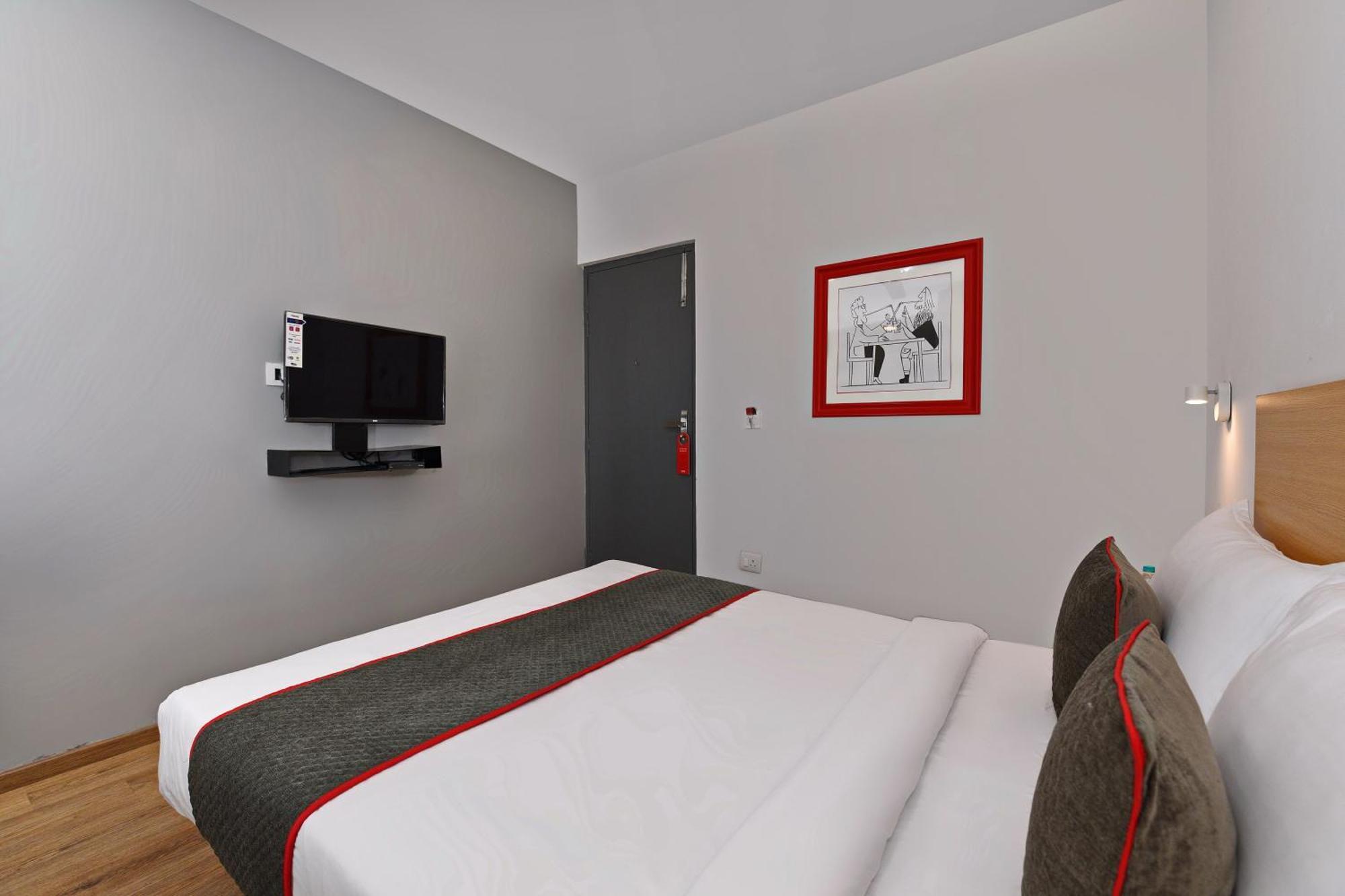 Townhouse Function Inn Near Chaudhary Charan Singh International Airport Lucknow Eksteriør bilde
