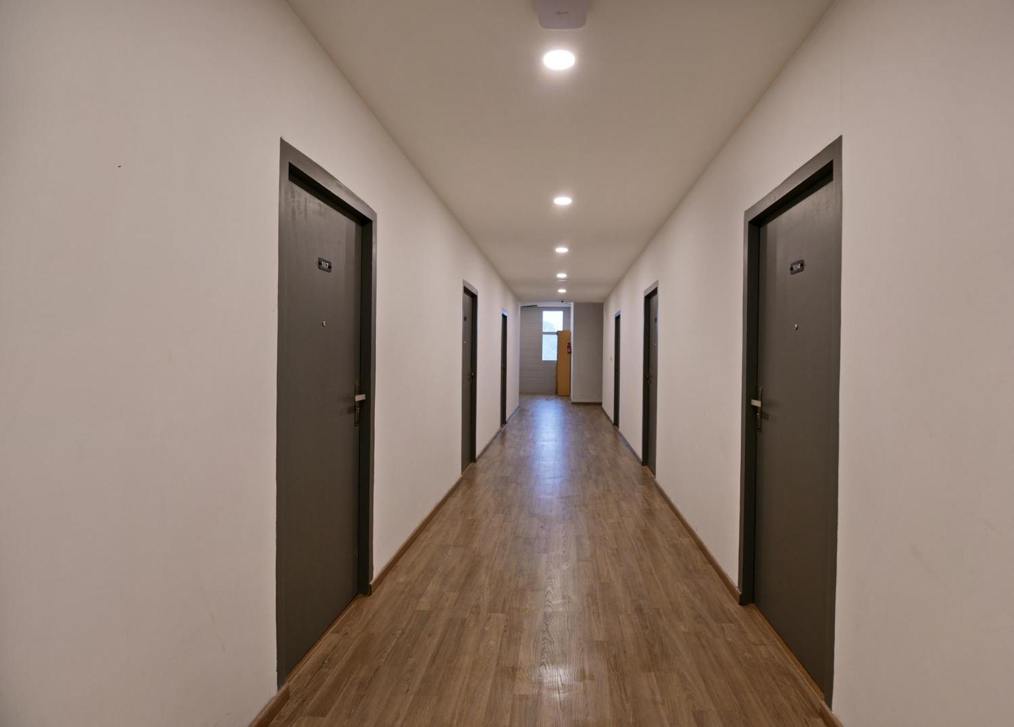 Townhouse Function Inn Near Chaudhary Charan Singh International Airport Lucknow Eksteriør bilde