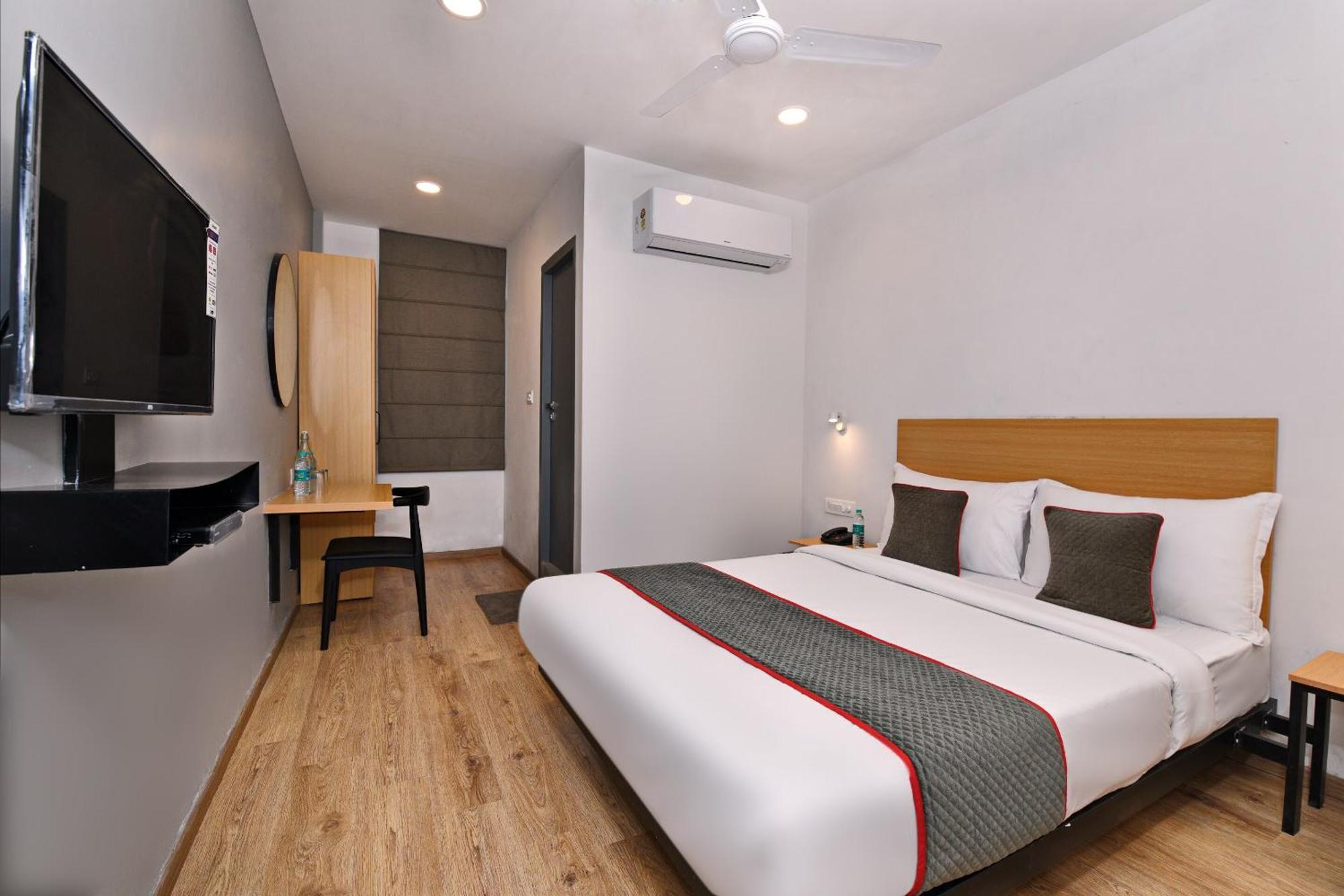 Townhouse Function Inn Near Chaudhary Charan Singh International Airport Lucknow Eksteriør bilde